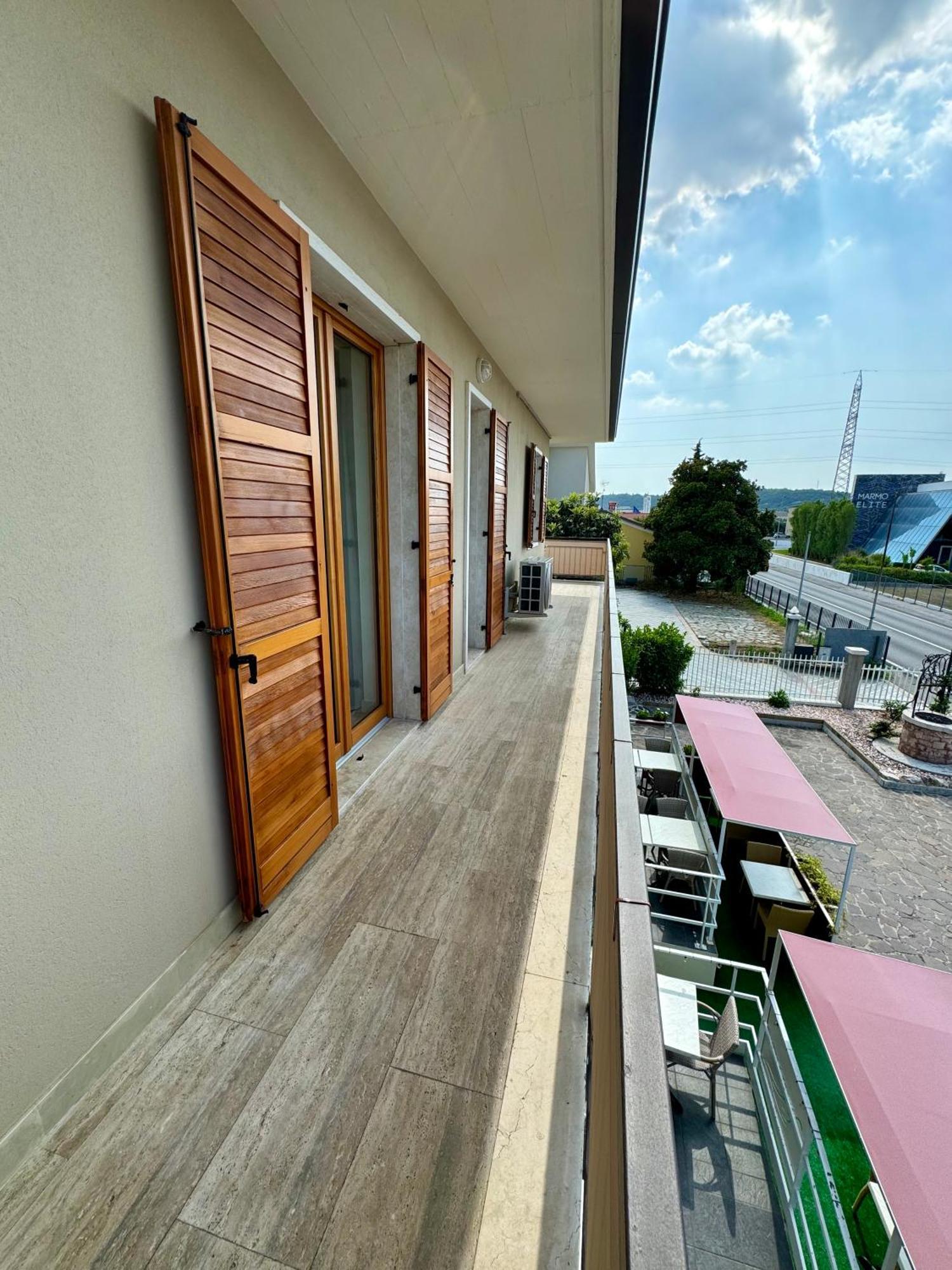 Appartamento Residenza Aleardo Domegliara Esterno foto